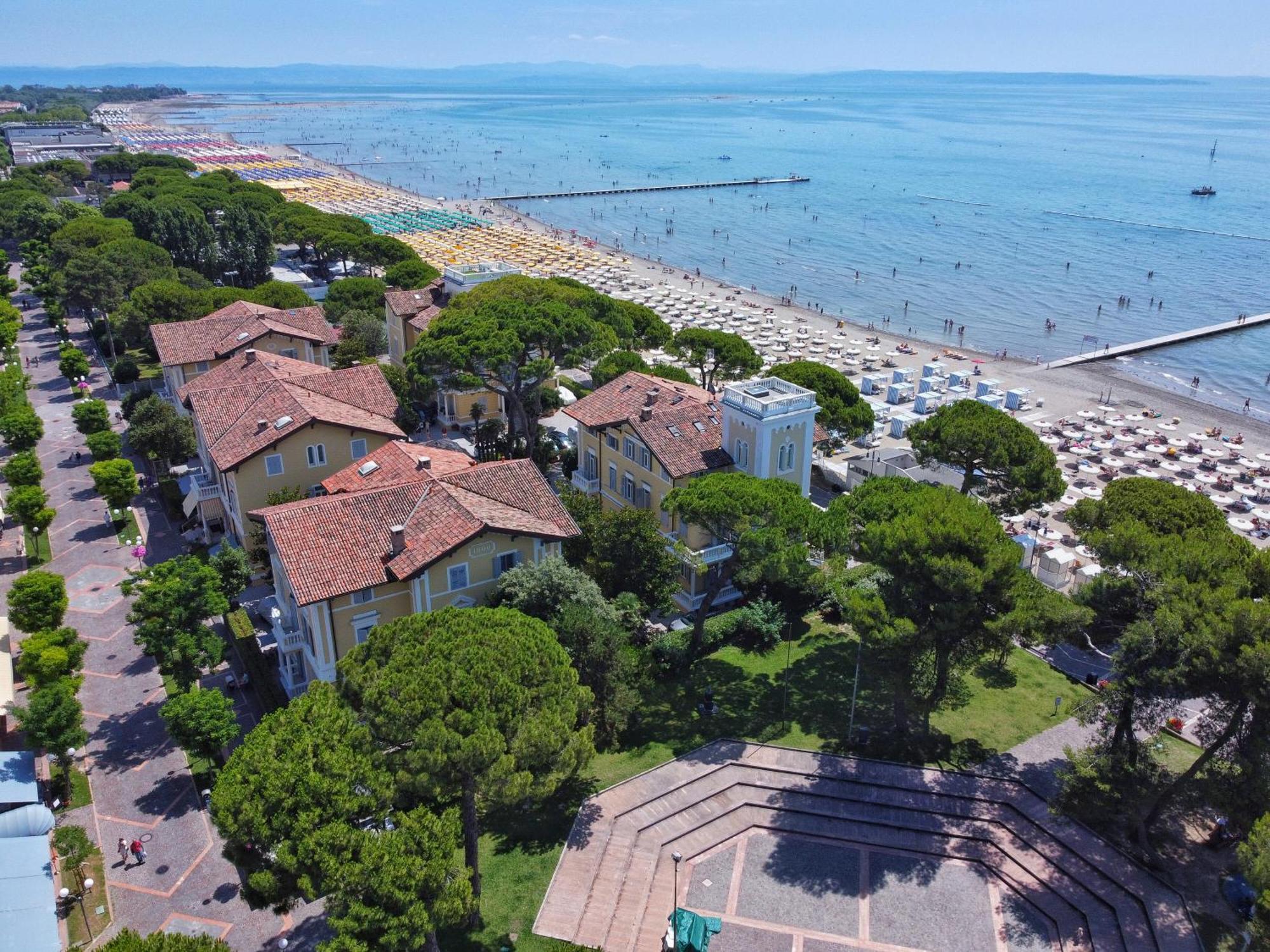 Residence Hotel Hungaria グラード エクステリア 写真