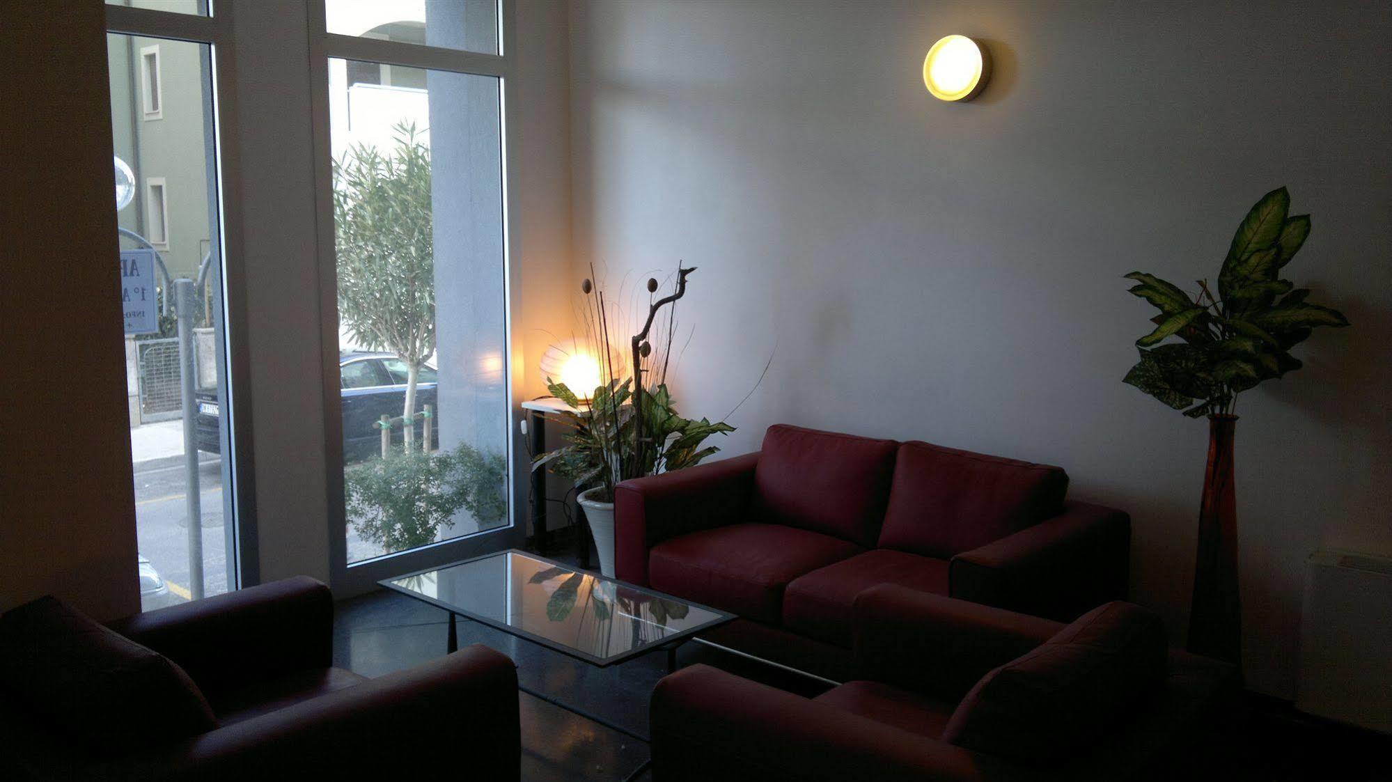 Residence Hotel Hungaria グラード エクステリア 写真